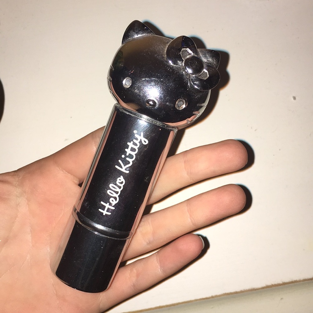 Hello Kitty kabuki makeup brush